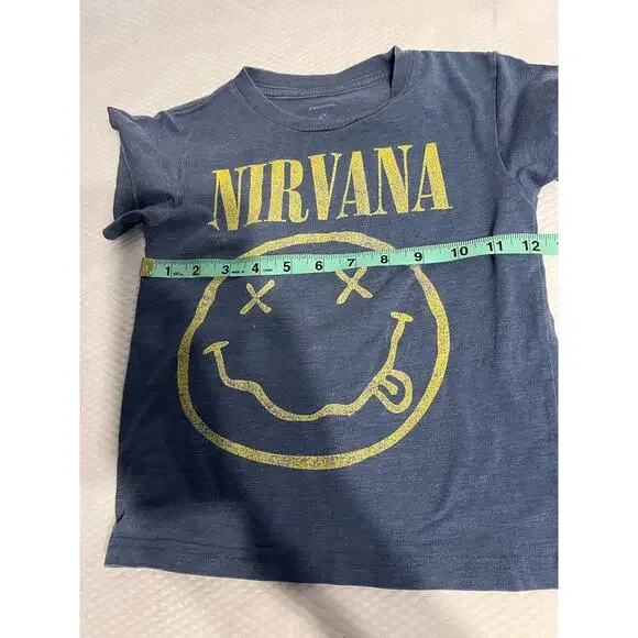 Nirvana kids Size 4 Denim Heather Short Sleeve Graphic T-Shirt - Picture 3 of 5